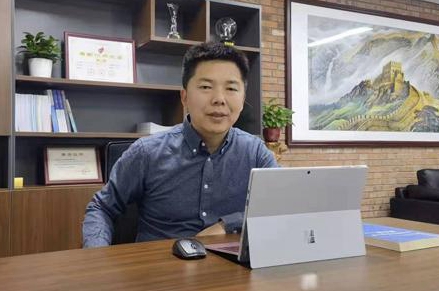 ͨ^Ϣֶȫӏ͸M(jn)rW(xu)УL(chung)ˇ̖Ƽ޹˾INÄ